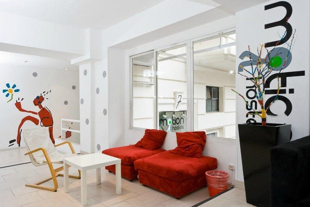 Euromadrid Hostel Bagian luar foto