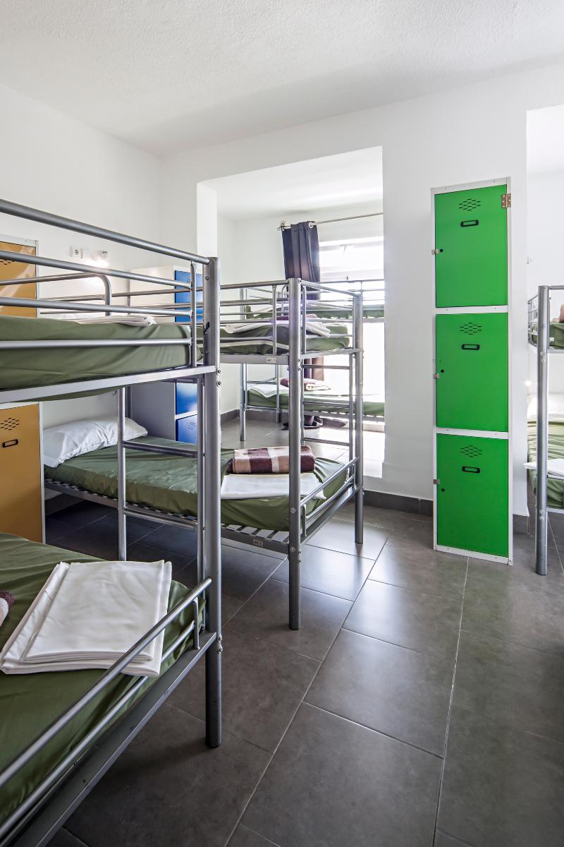 Euromadrid Hostel Bagian luar foto